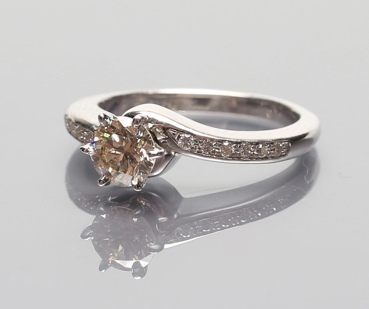 LYSANDE RING.