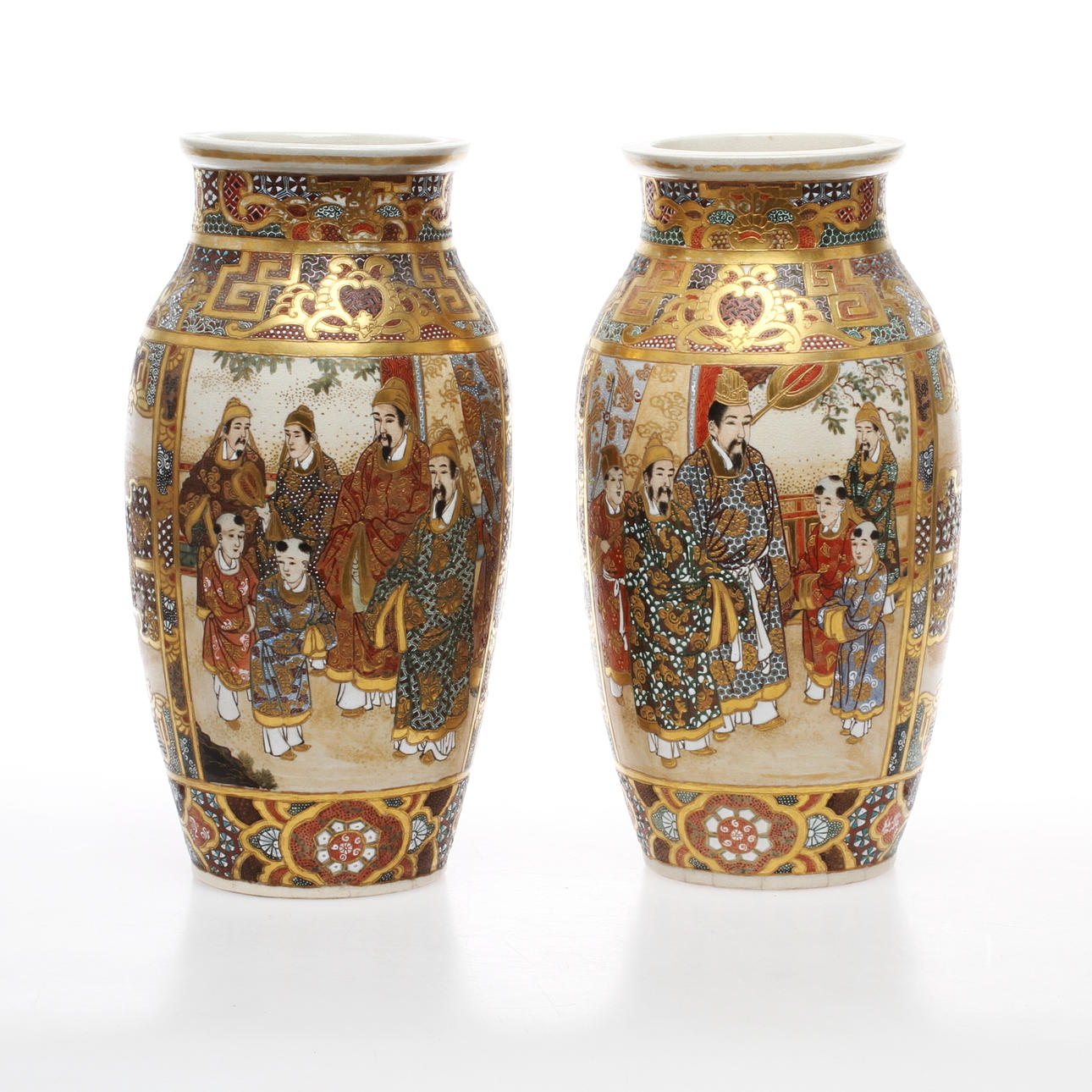 VASER 2 st, porslin, Japan.