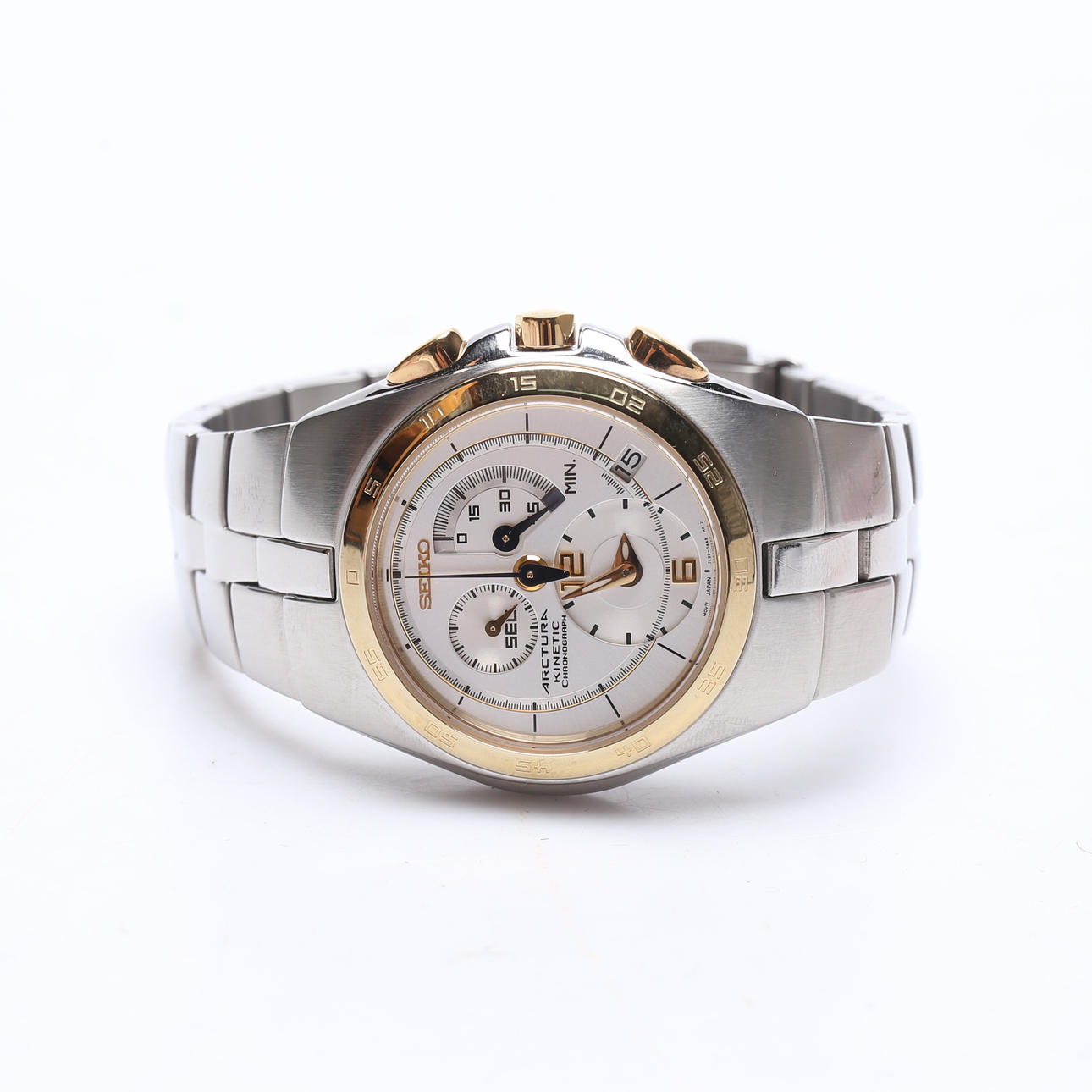 UHR, Seiko Arctura Kinetic Chronograph.