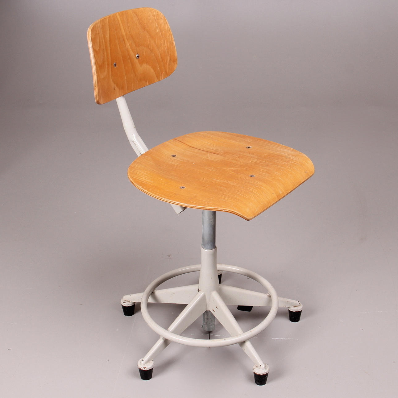 SKRIVBORDSSTOL, Industri, metall och trä, Mönsterås industri.