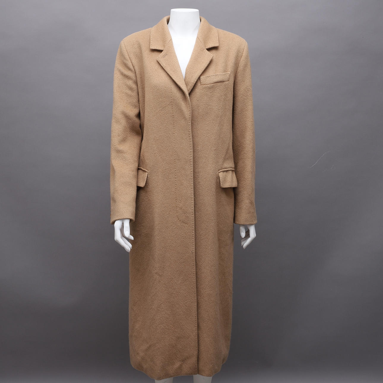 MAX MARA, kappa, kamel, Italien.