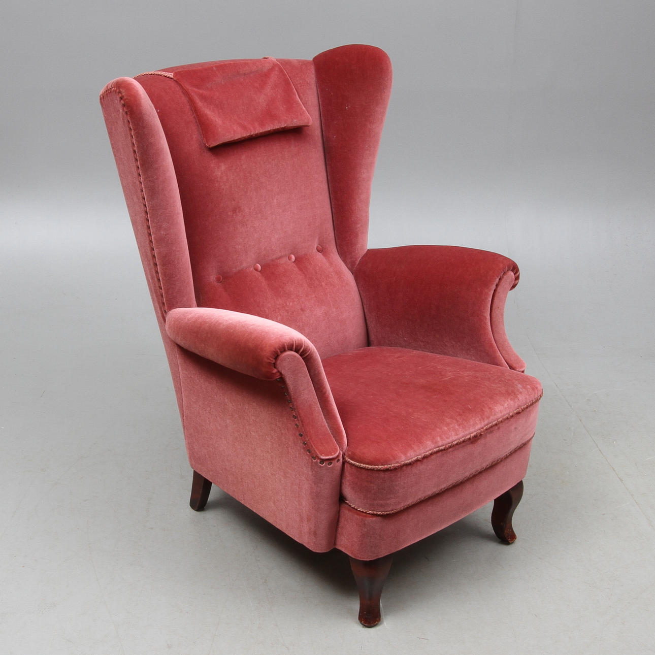 ÖRONLAPPSFÅTÖLJ, 1900-tal.