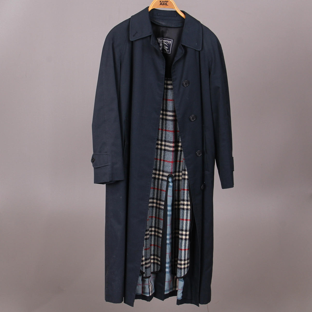 TRENCHCOAT, med avtagbart foder, Burberrys, England.