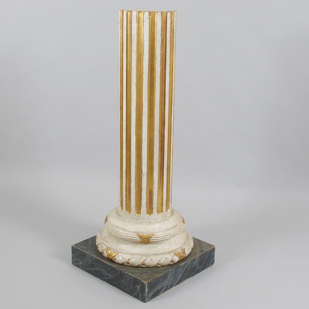 PIEDESTAL, målat och förgyllt trä, sengustaviansk stil.