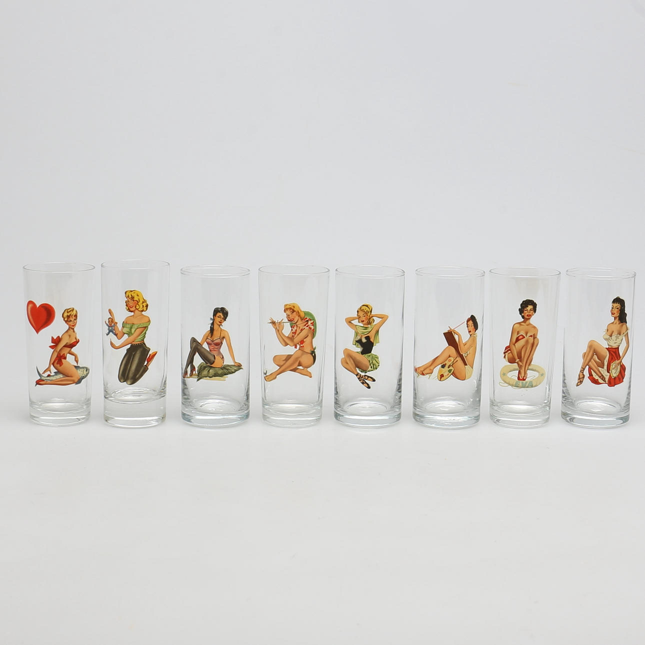 GROGGLAS. 8 st. Dekor av pinupor. 1950-tal.