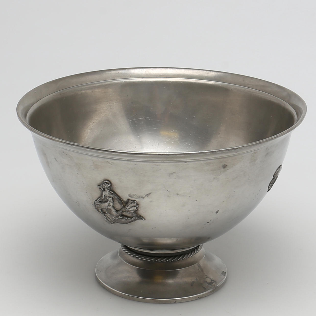 BÅLSKÅL i tenn. Art Deco. Just Andersen, Danmark. 1929.