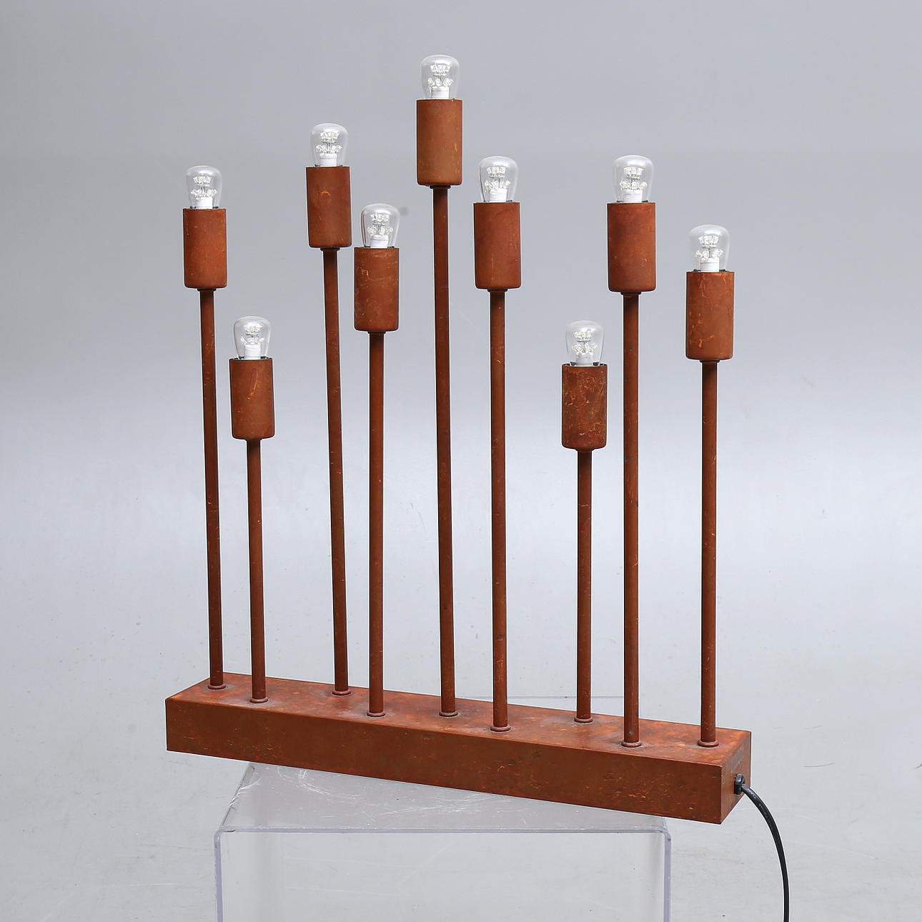 LJUSSTAKE, "Pix", Star trading.