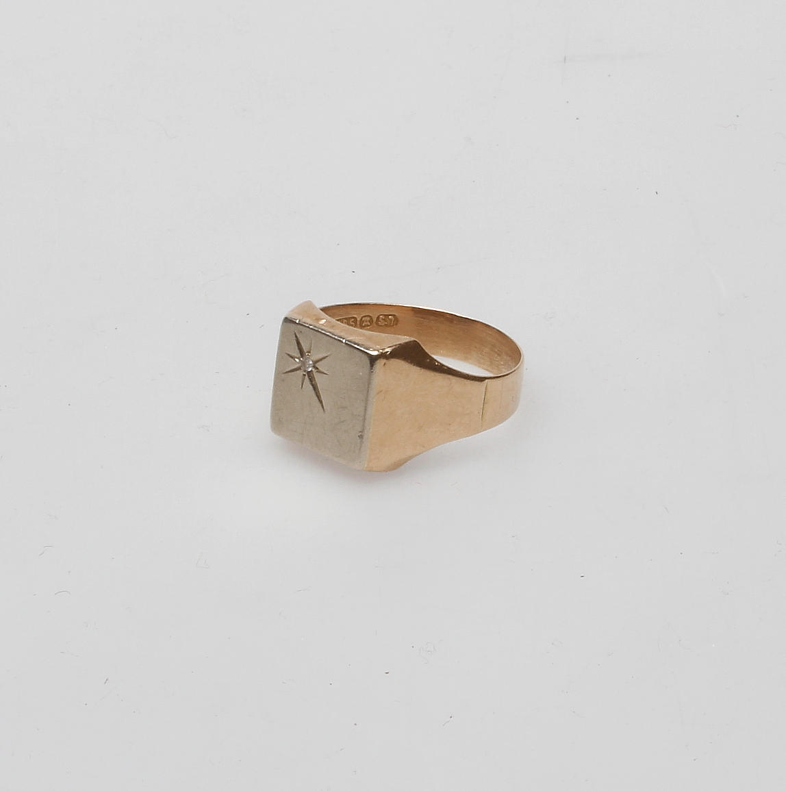 KLACKRING, 14k guld, vikt ca. 4,3 gram.