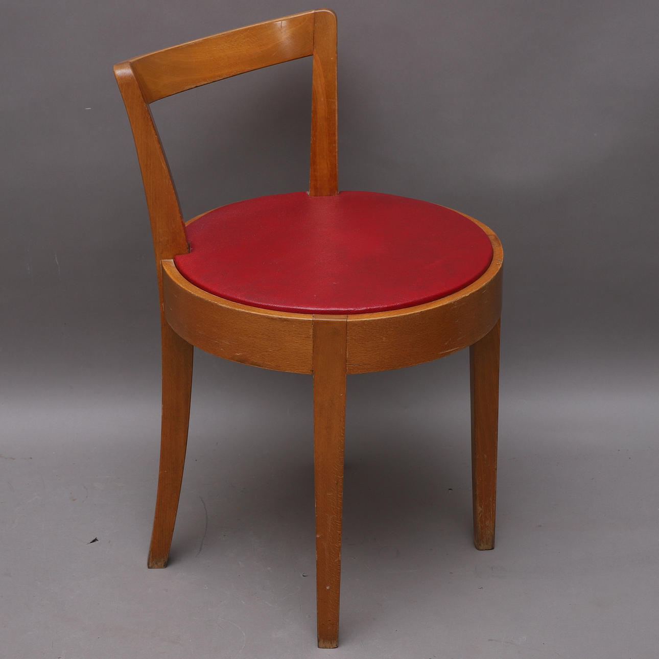 STOL, trä, kring 1900-talets mitt.