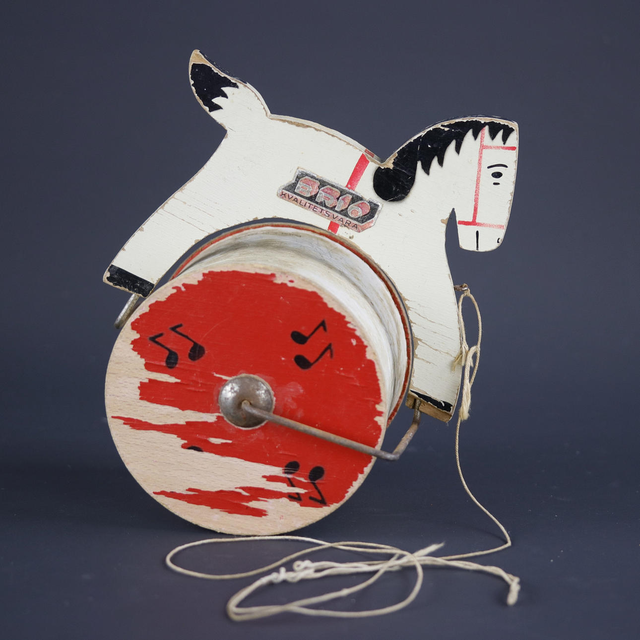 DRAGLEKSAK, häst, trä, BRIO, 1950-tal.