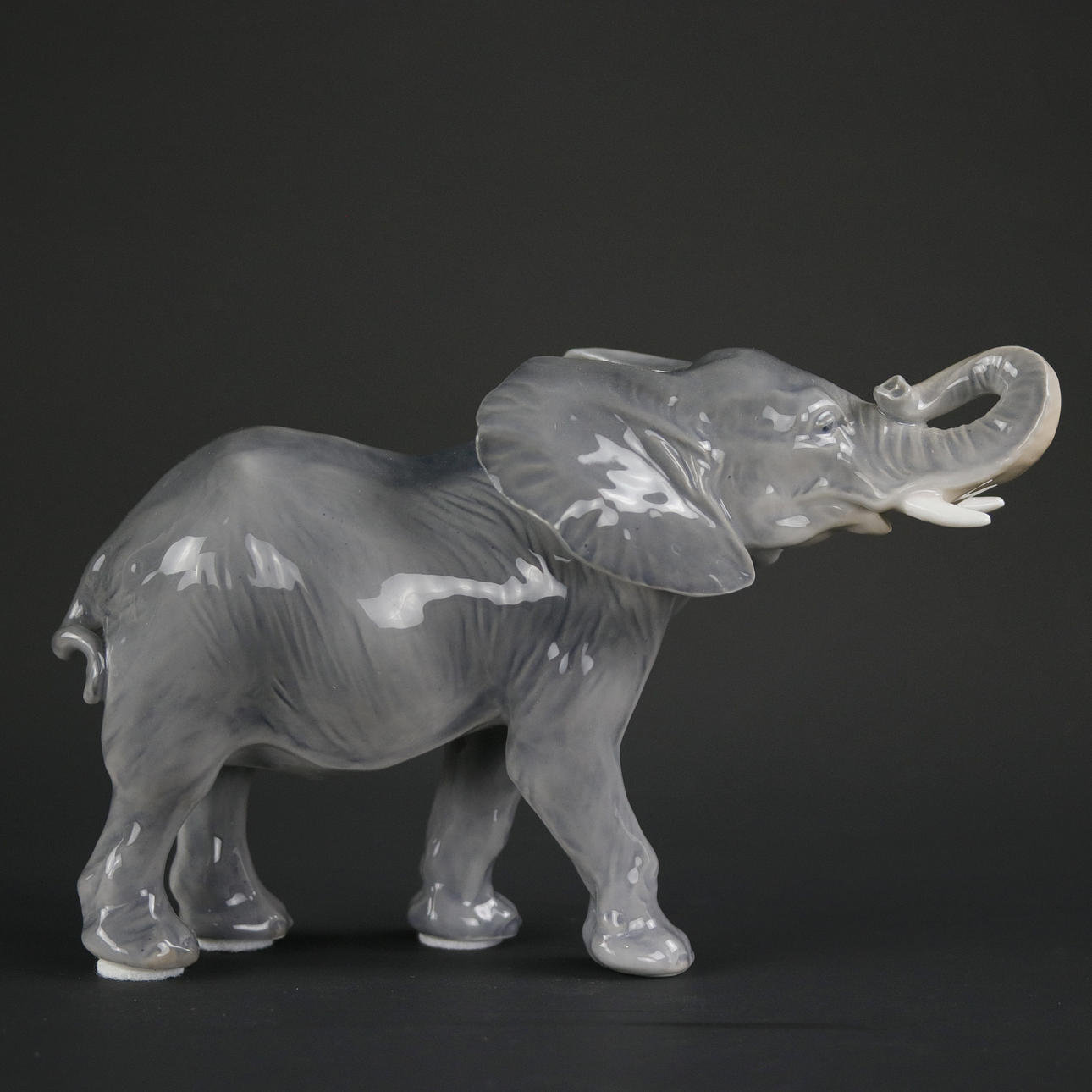 FIGURIN, porslin, elefant, Royal Copenhagen.