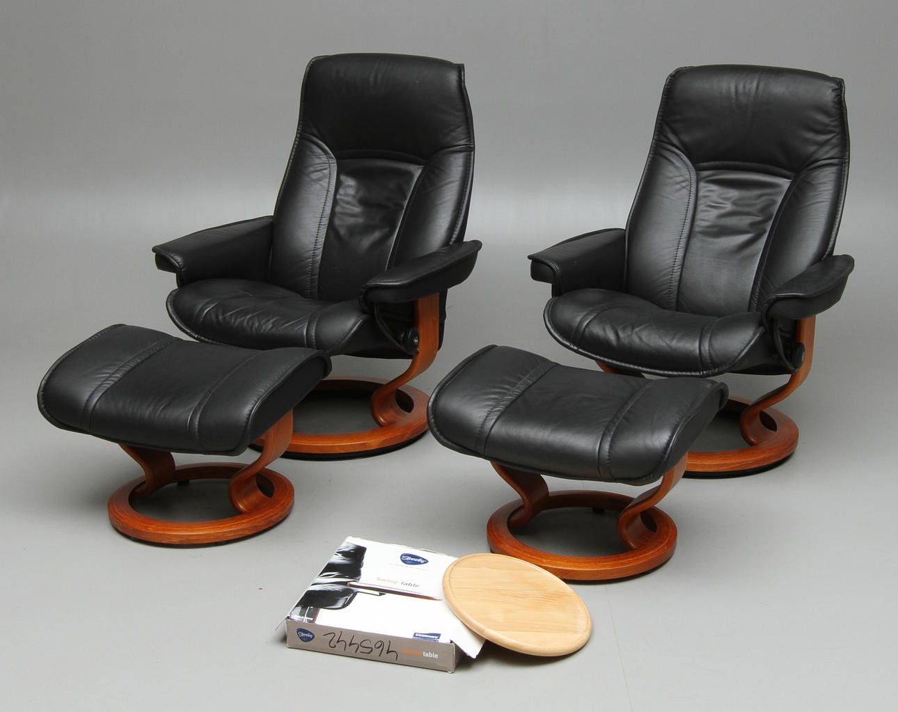 FÅTÖLJER 1 par med fotpallar, Stressless.