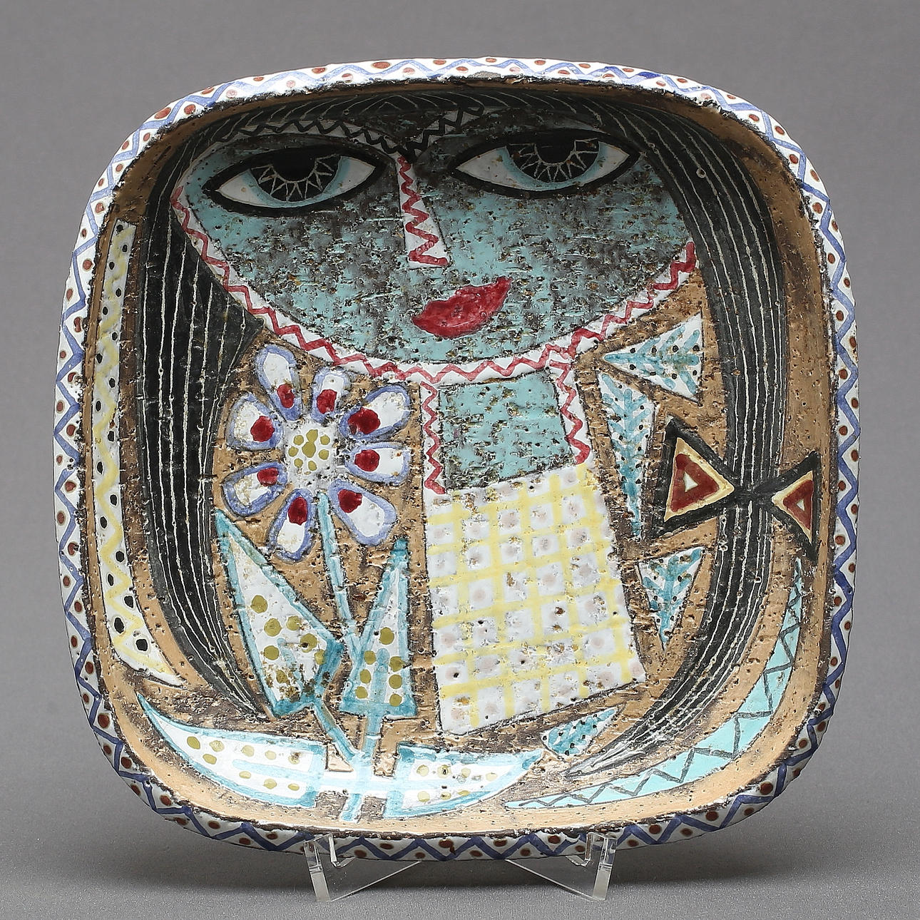 MARI SIMMULSON. Dish, ceramic, Upsala-Ekeby.