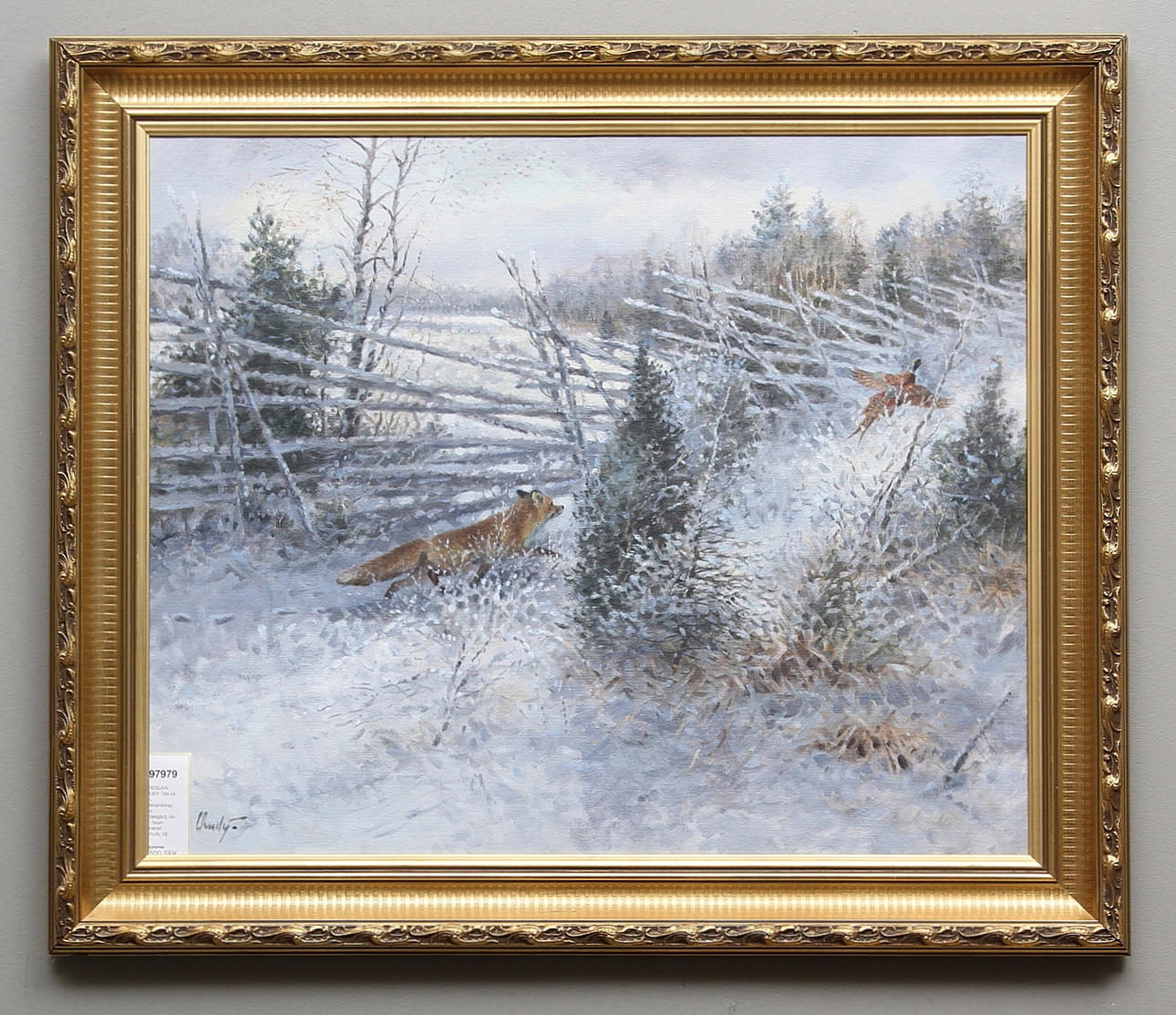JAROSLAW CHUDY. Olja på duk, vinterlandskap med gärdesgård, räv och fasan. Signerad J.Chudy.