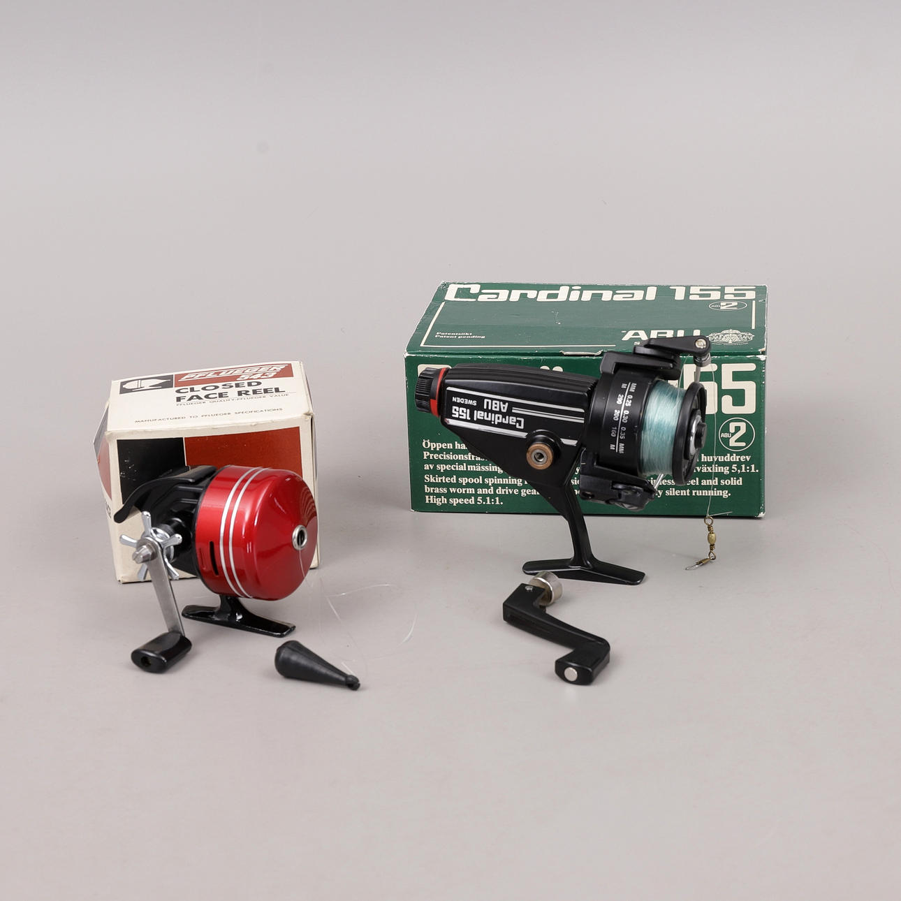 FISKERULLAR, 2 st, "Elbe 44", "Cardinal 155".