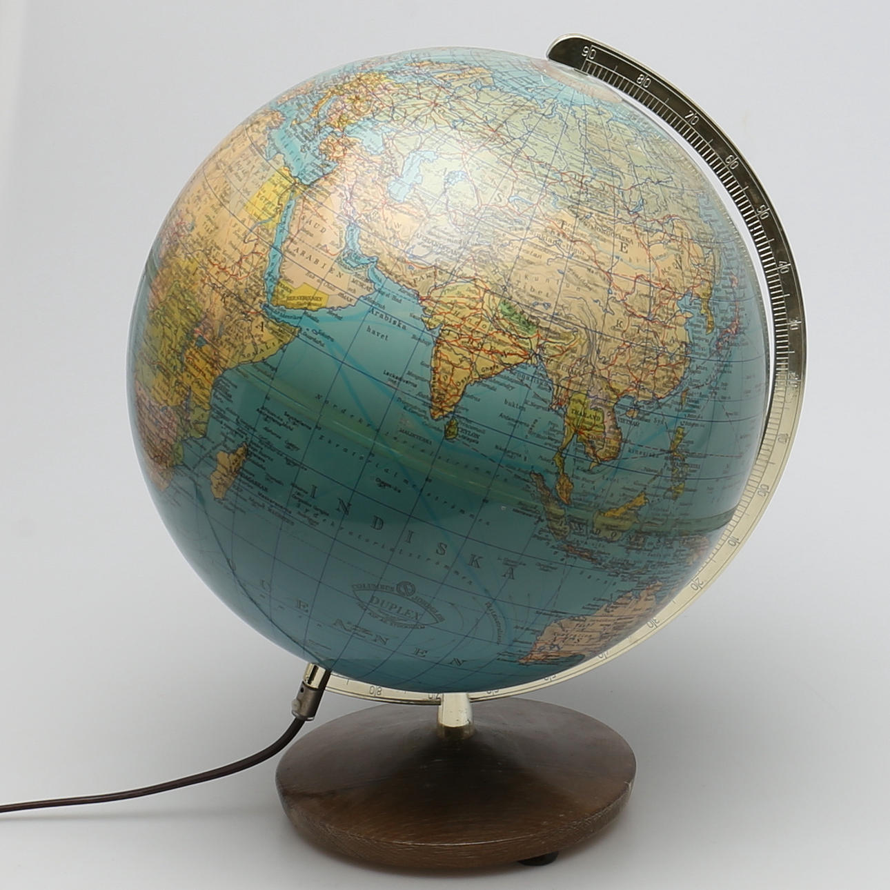 JORDGLOB. Duplex. 50/60-tal.