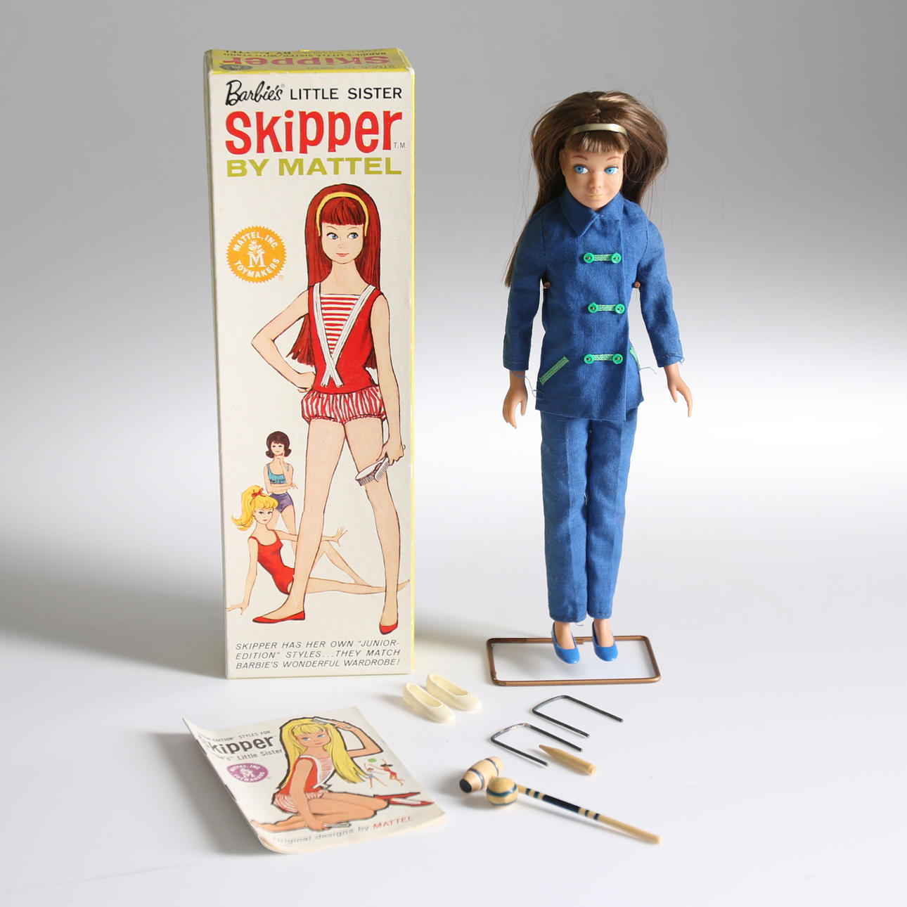 BARBIE, "Skipper", med tillbehör, stock no. 0950, 1963.