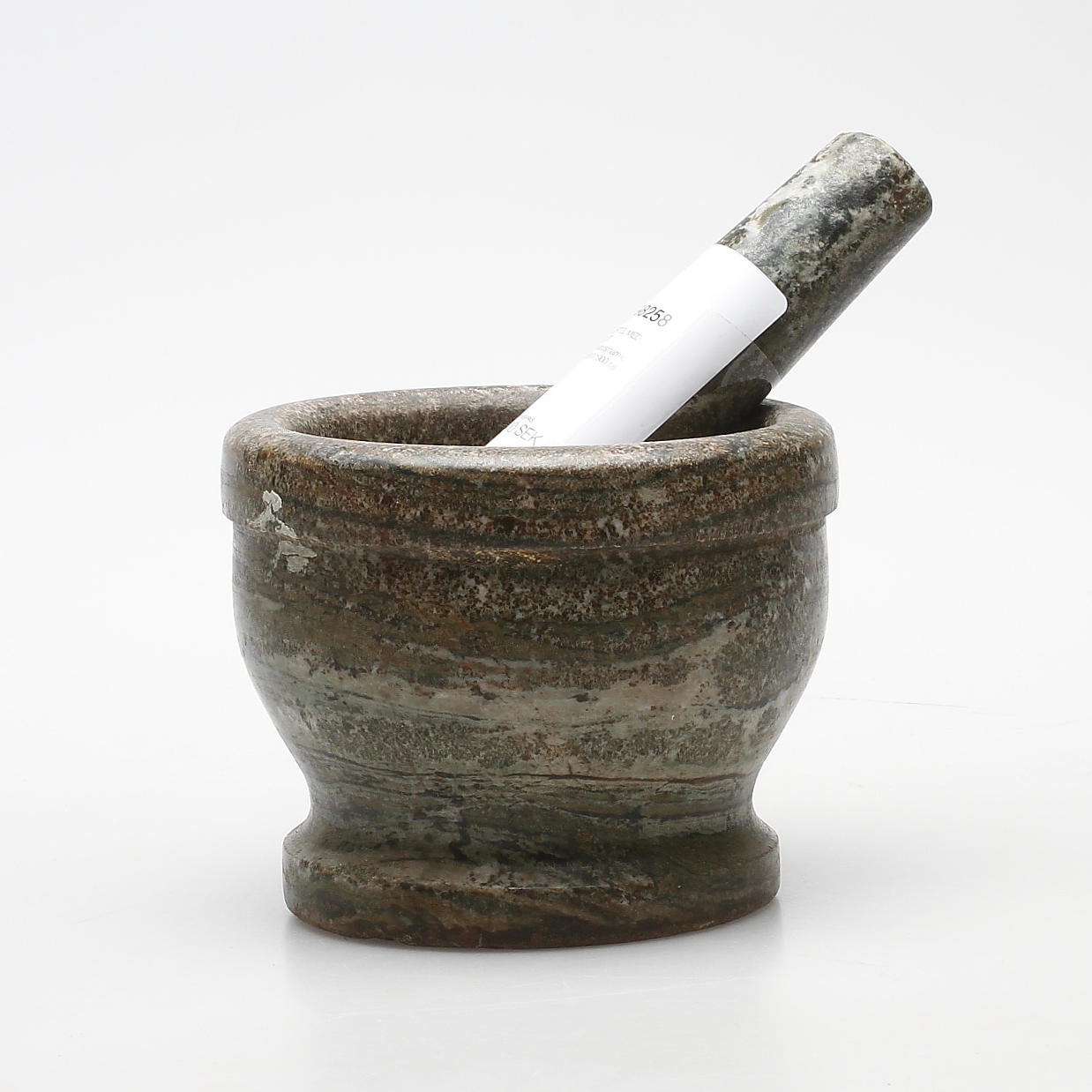 MORTEL MED STÖT, kolmårdsmarmor, 1800/1900-tal.