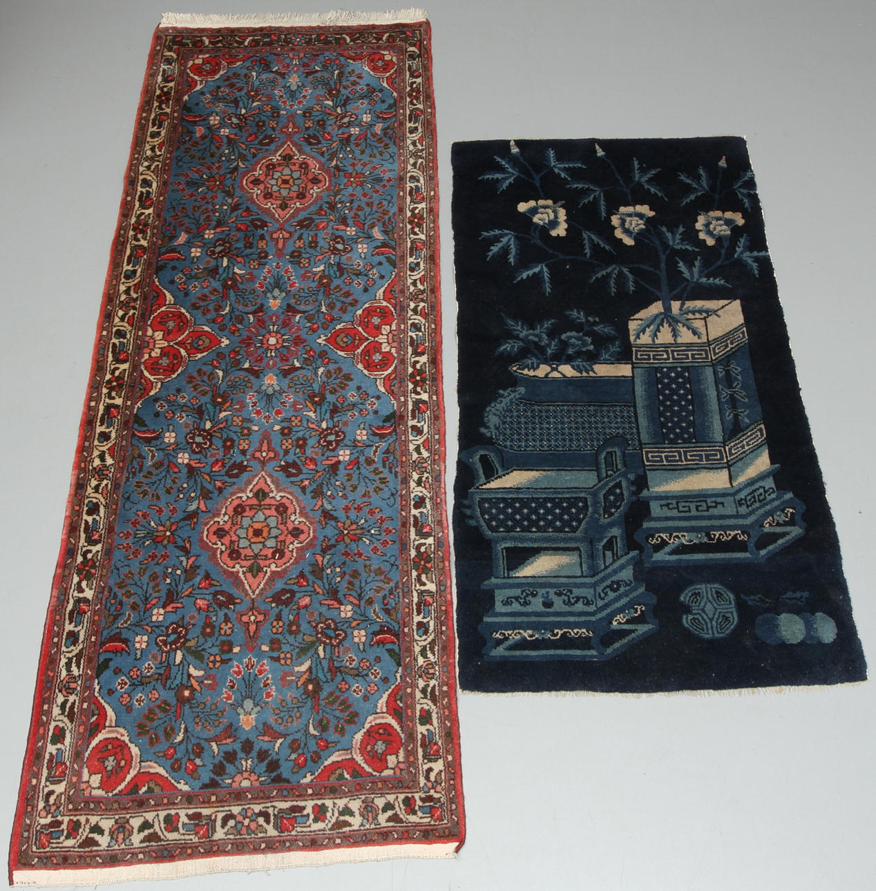 MATTOR, 2 st, Kina & Orientalisk, 142 x 75 resp. 213 x 77.