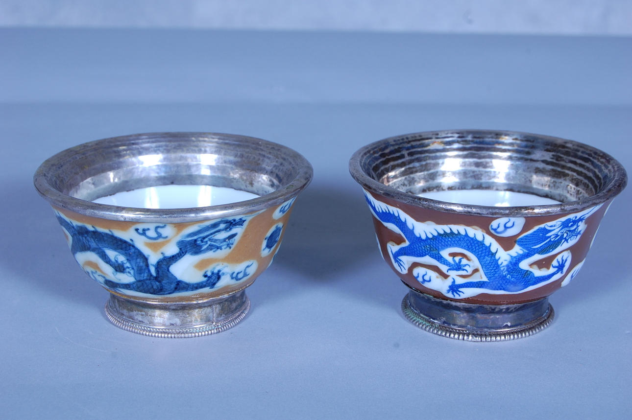 TEMUGGAR, 1 par Tibet.