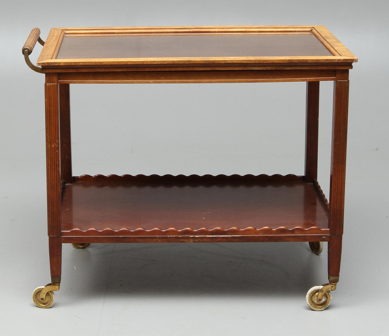 SERVERINGSVAGN, 1900-talets första hälft.