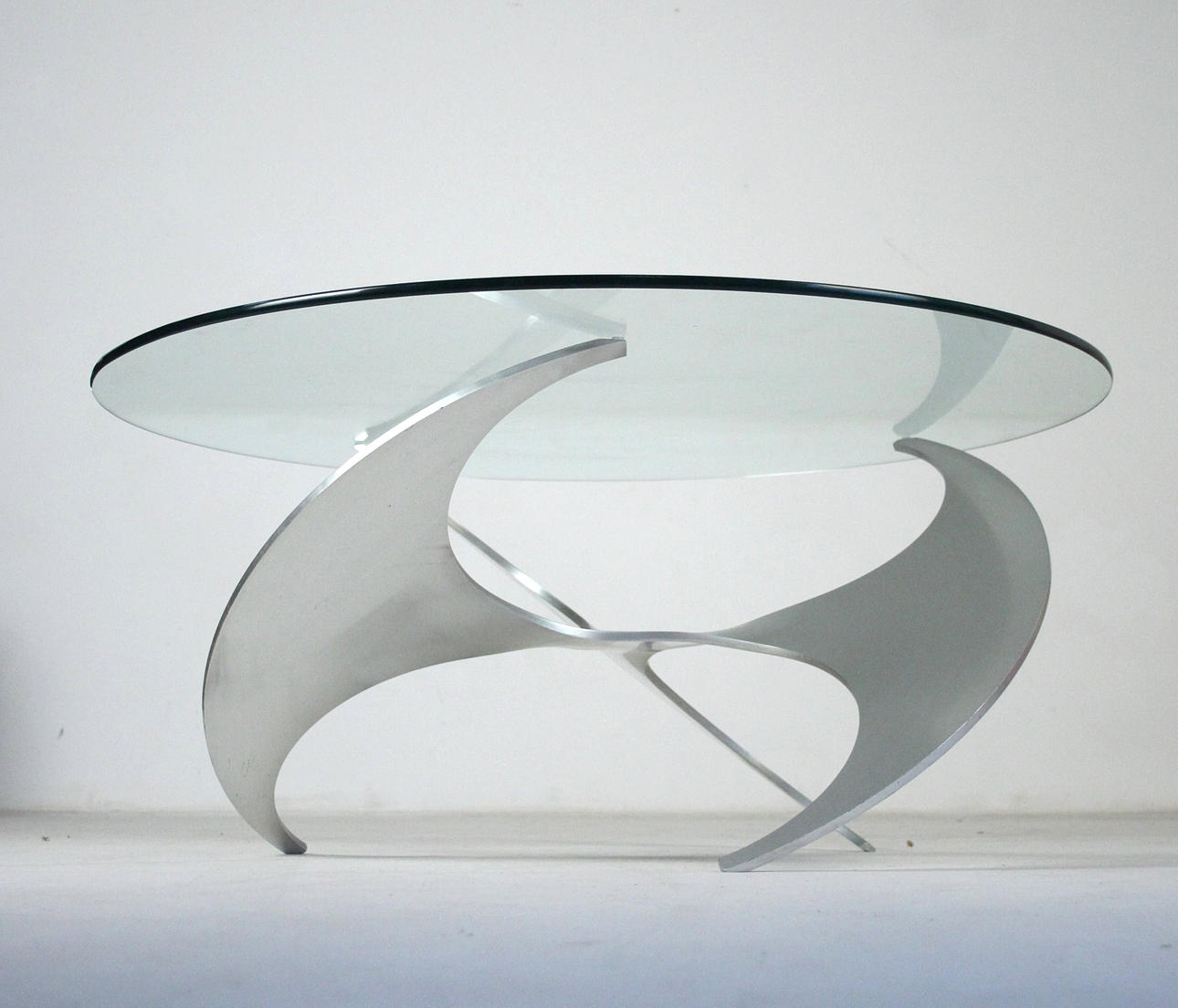 KNUT HESTERBERG, Ronald Schmitt, table.