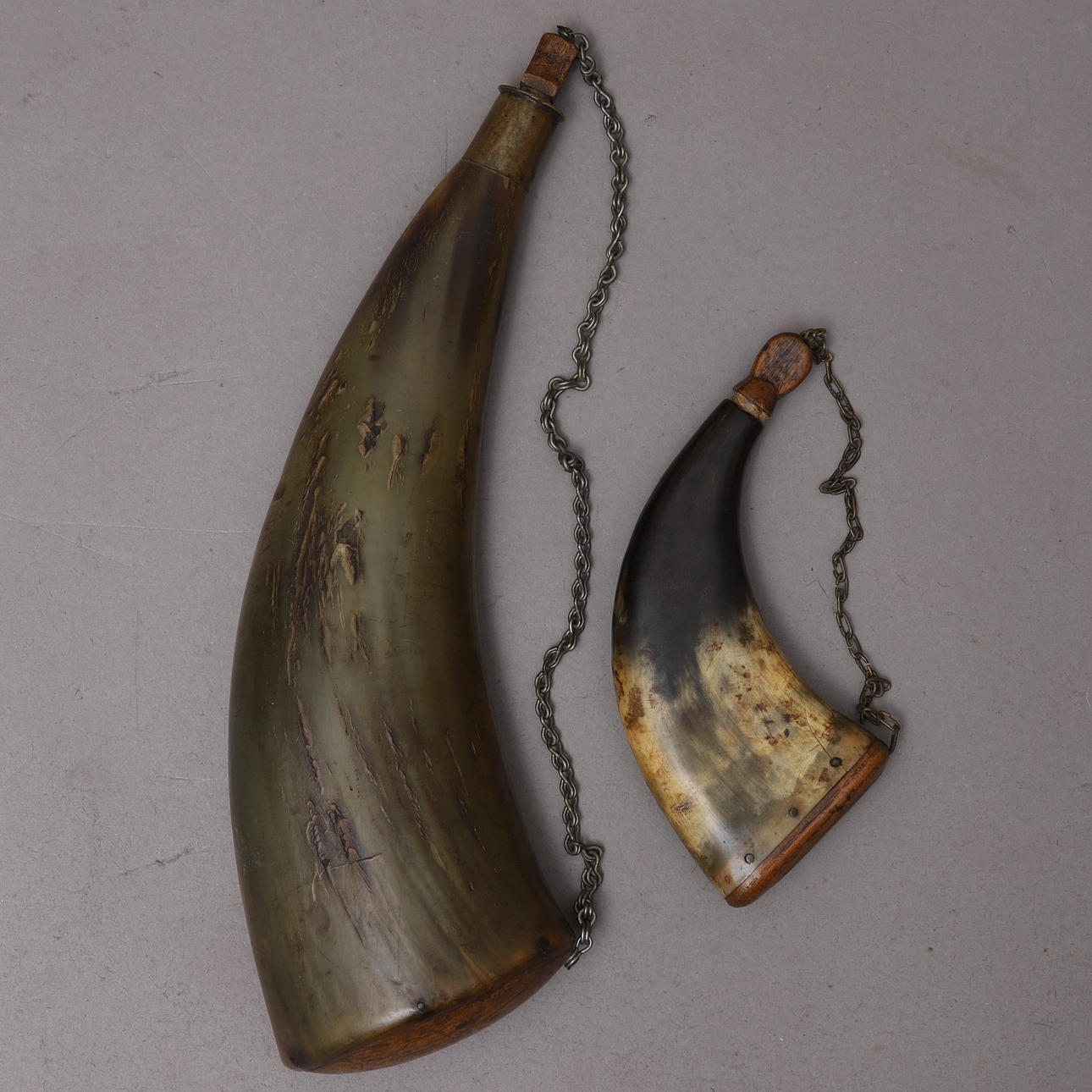 KRUTHORN, 2 st, ben & trä.