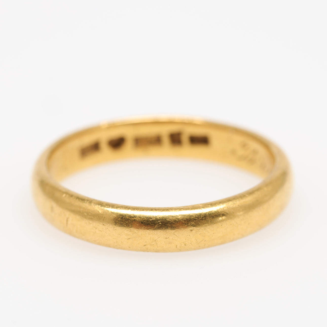 RING, in 23K gold.