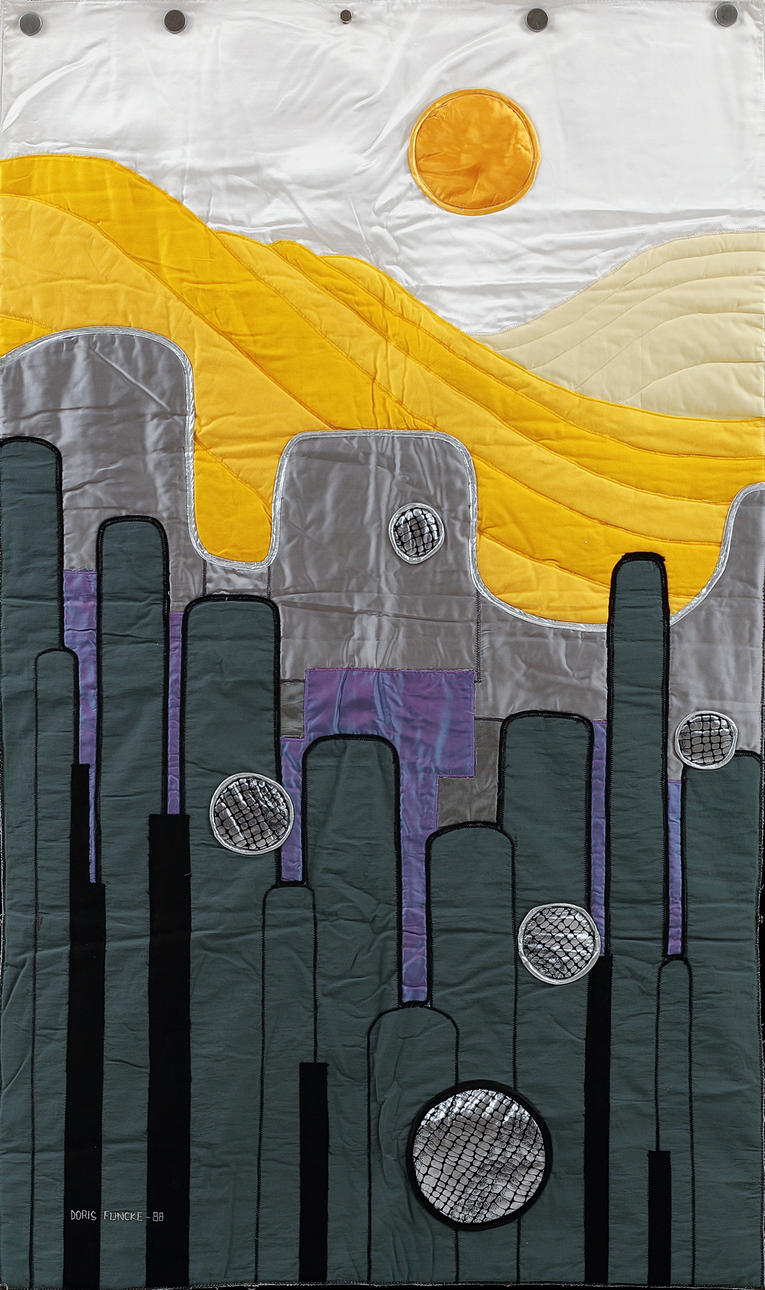 DORIS FUNCKE. Wall hangings, 2 pcs, signed and dated -88 and -89 respectively.
