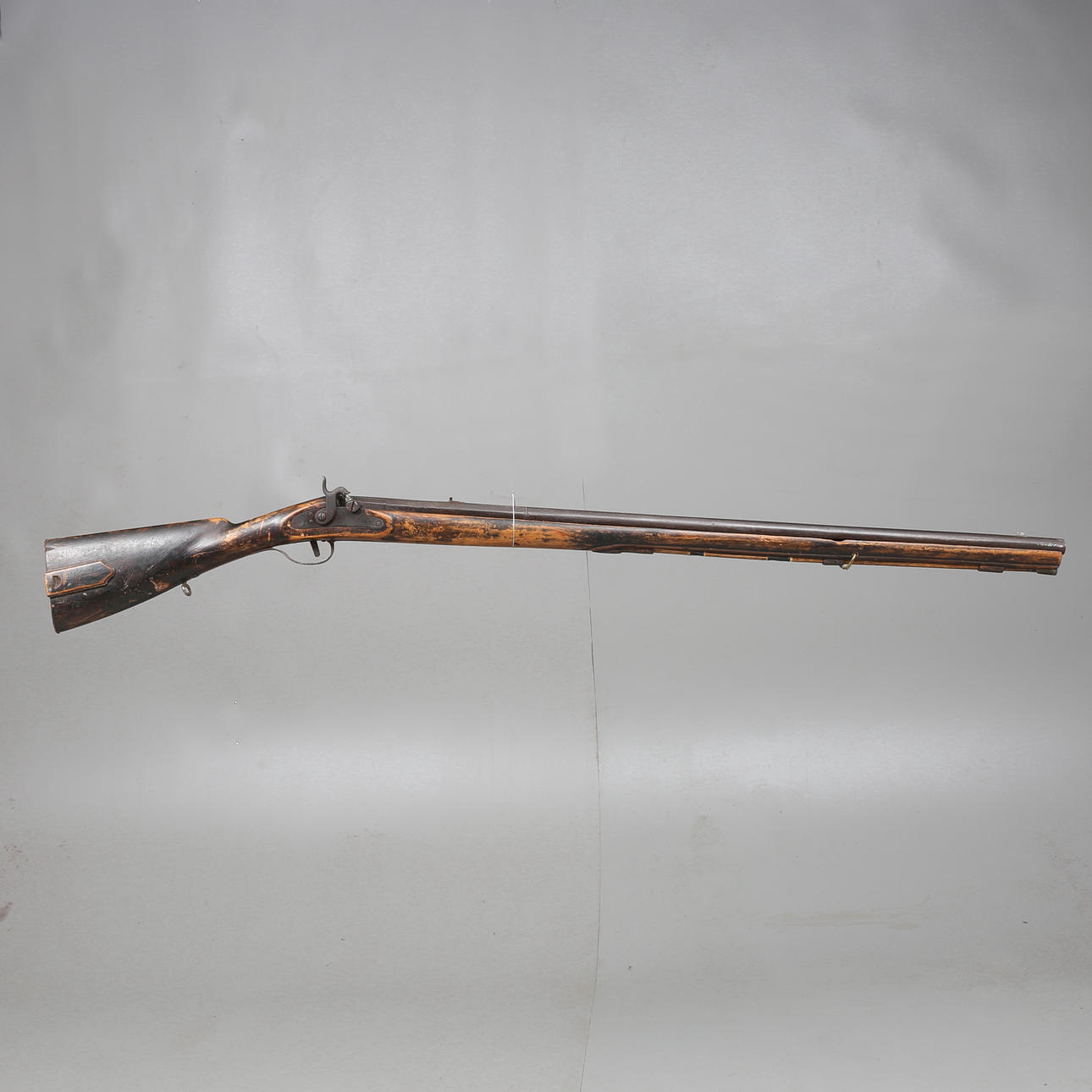 RIFLE DE CAZA, cerradura de percusión, siglo XIX.