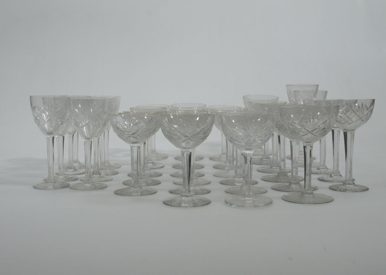 STARKVINSGLAS, 36 stycken, "Helga".