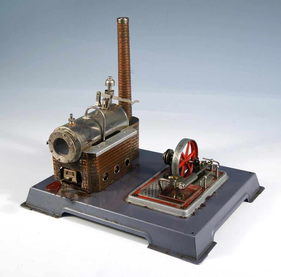 ÅNGMOTOR D15, tillverkare: Wilesco. 1900-tal.