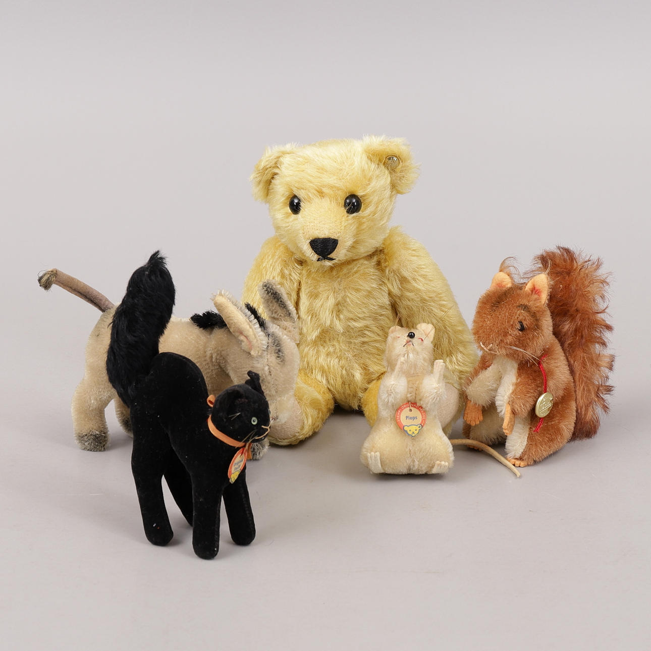 BLØDE DYR, 5 stk, Steiff.