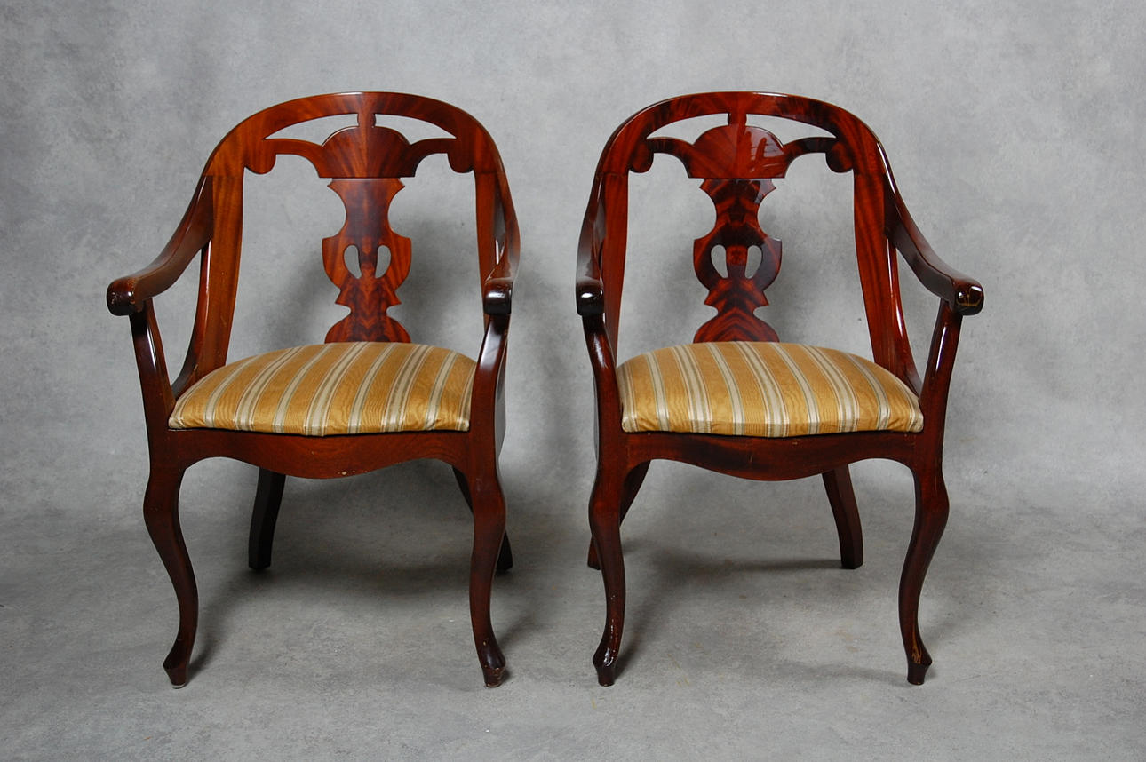 GÖTEBORGSSTOLAR, 1 par, 1900-tal.