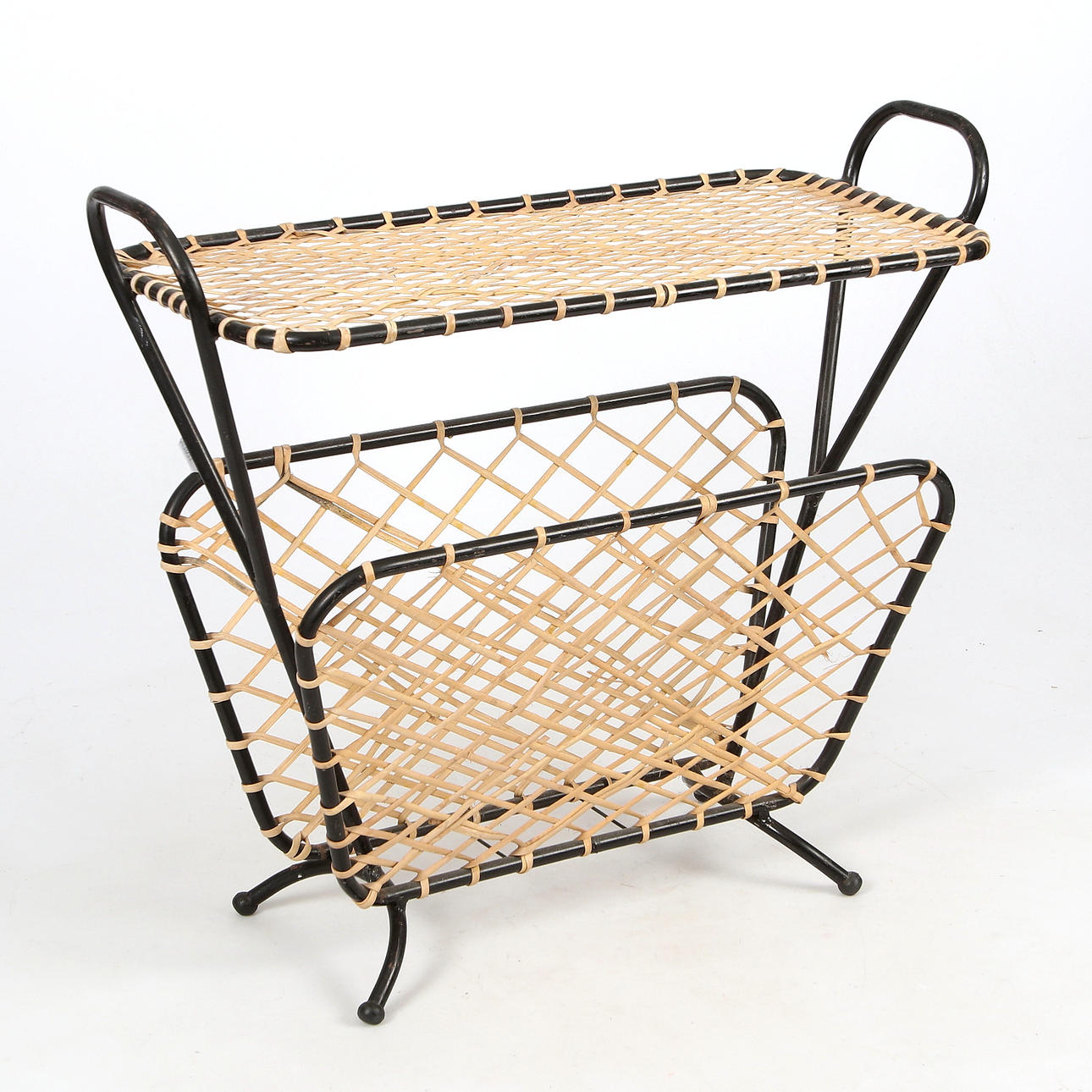 TIDNINGSSTÄLL, rotting, string, 1900-talets mitt.