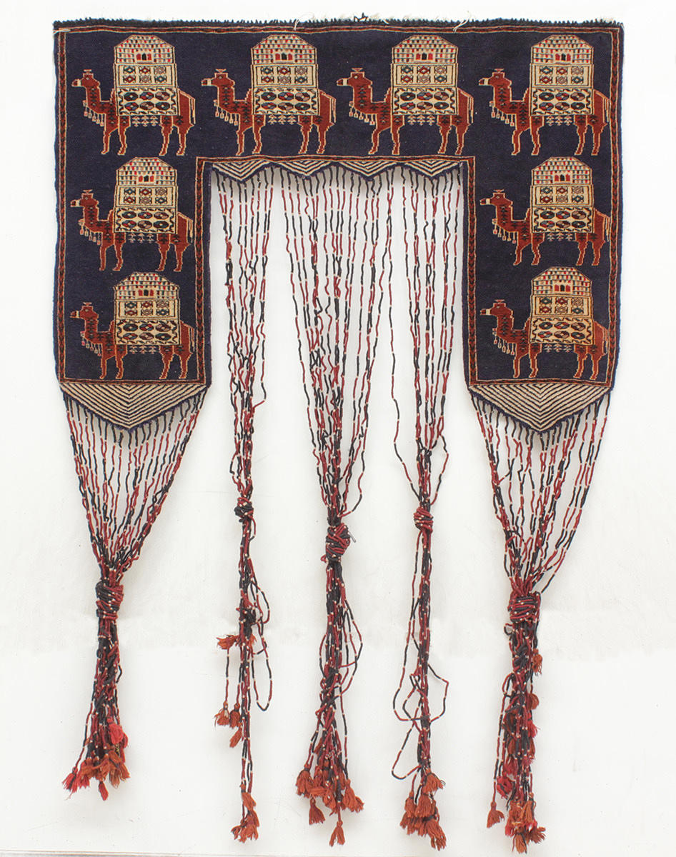 DRAPERI, Orientalisk, Beluch, längd ca 144 cm, höjd ca 105 cm.