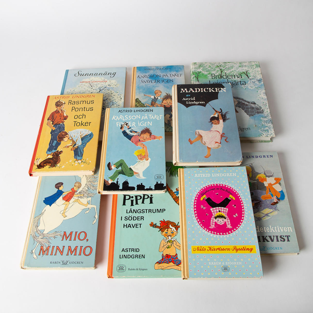 ASTRID LINDGREN, 10 books, including first editions.