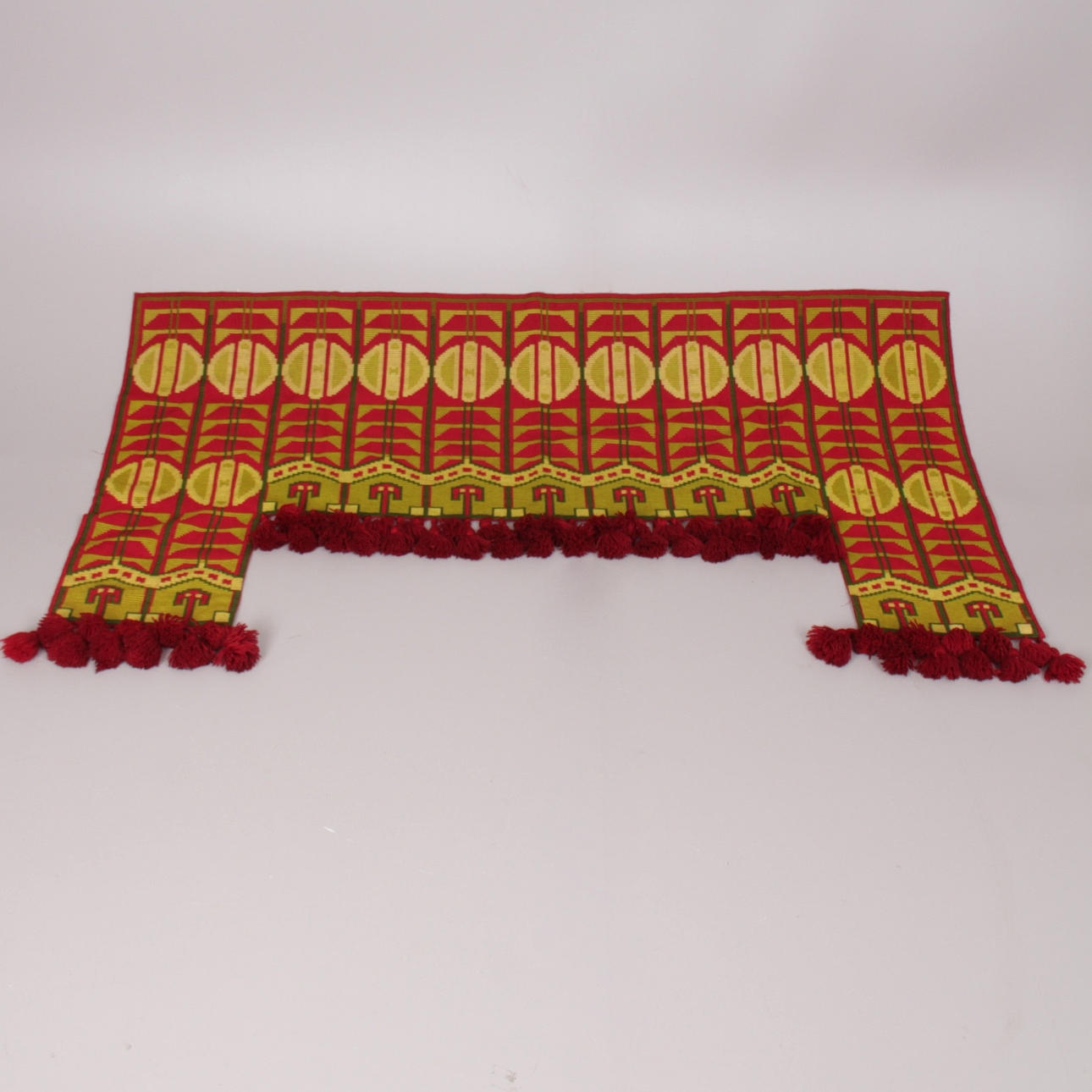 KAPPA, utsmycknad för dörr, broderi, Ryssland, 1900-tal.