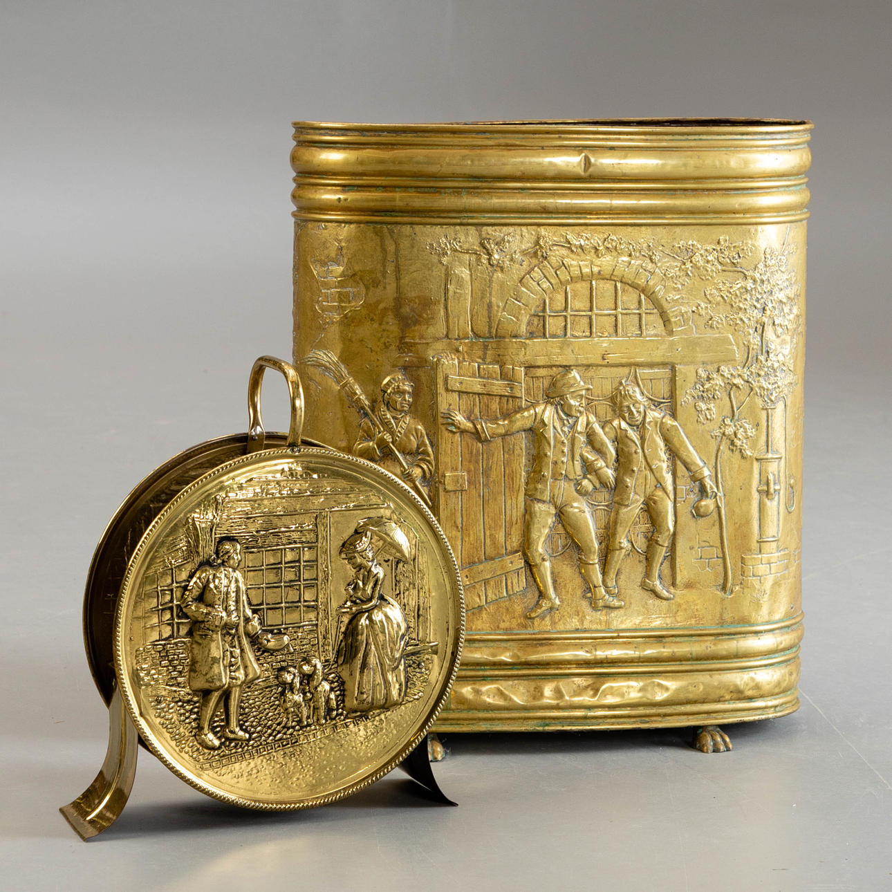 Sateenvarjotelineet ja polttopuutelineet (2).