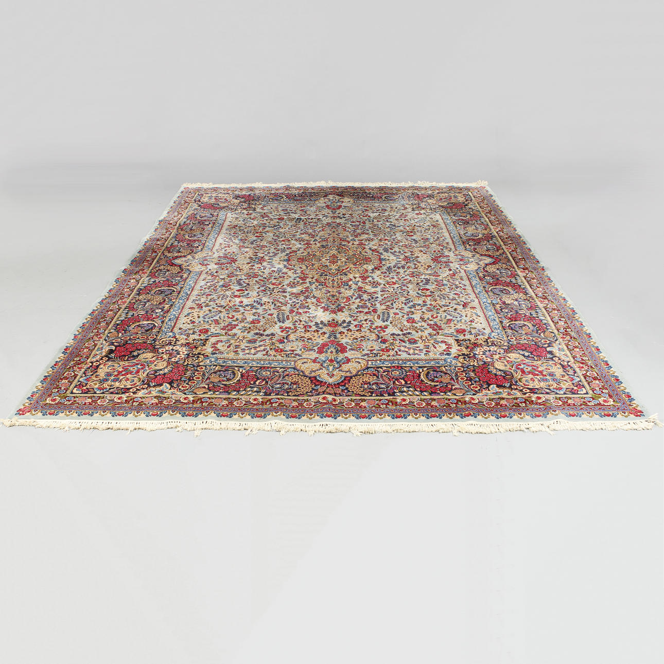 ORIENTALISK MATTA, Kirman Ravar 392 x 290 cm.