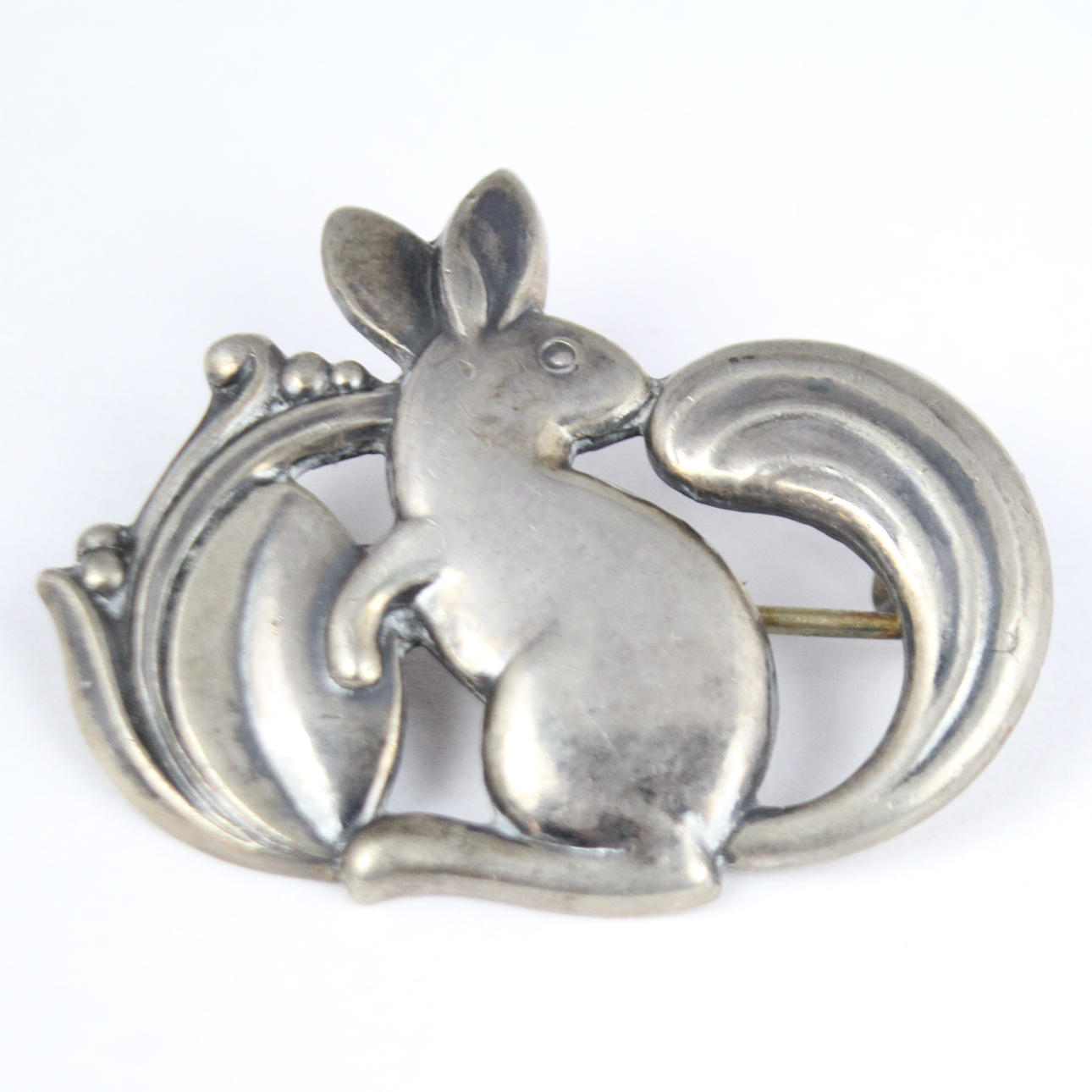 BROOCH silver marked E&M.