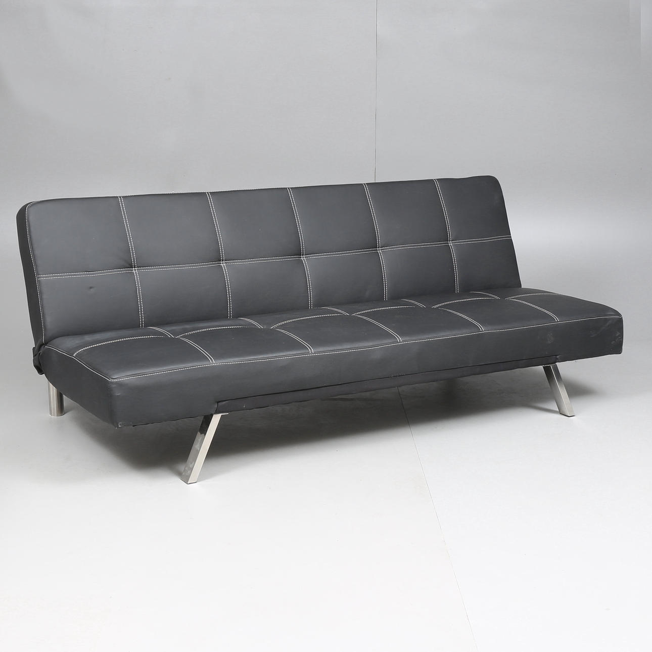 DAGBÄDD, svart konstskinn, 1900 tal.