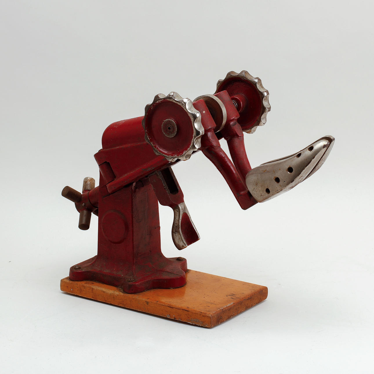 LÆSEMASKINE, omkring midten af det 20. århundrede.