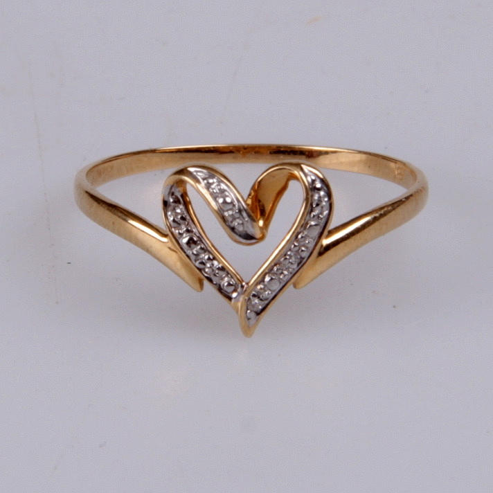RING, 18k guld samt 5 diamanter 0,025 ct.