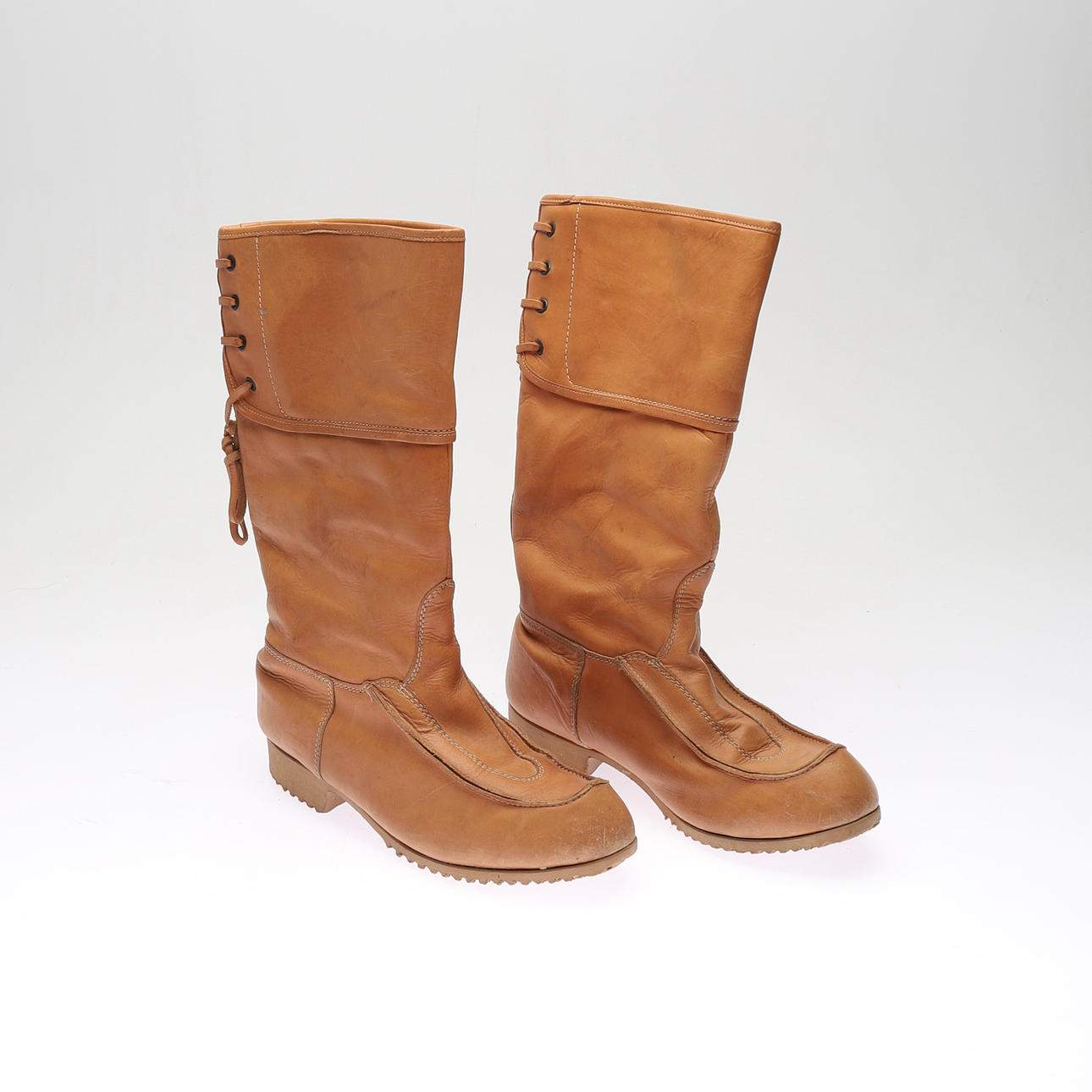 BEAK BOOTS, leather, 1900s.
