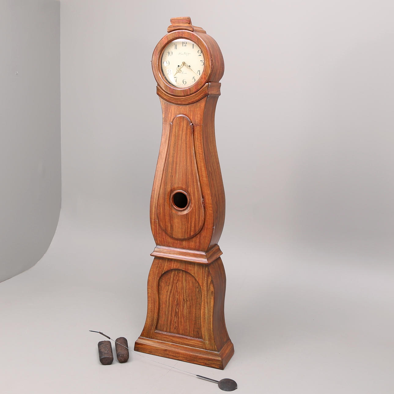 GOLVUR, sk Moraklocka, 1800-tal.