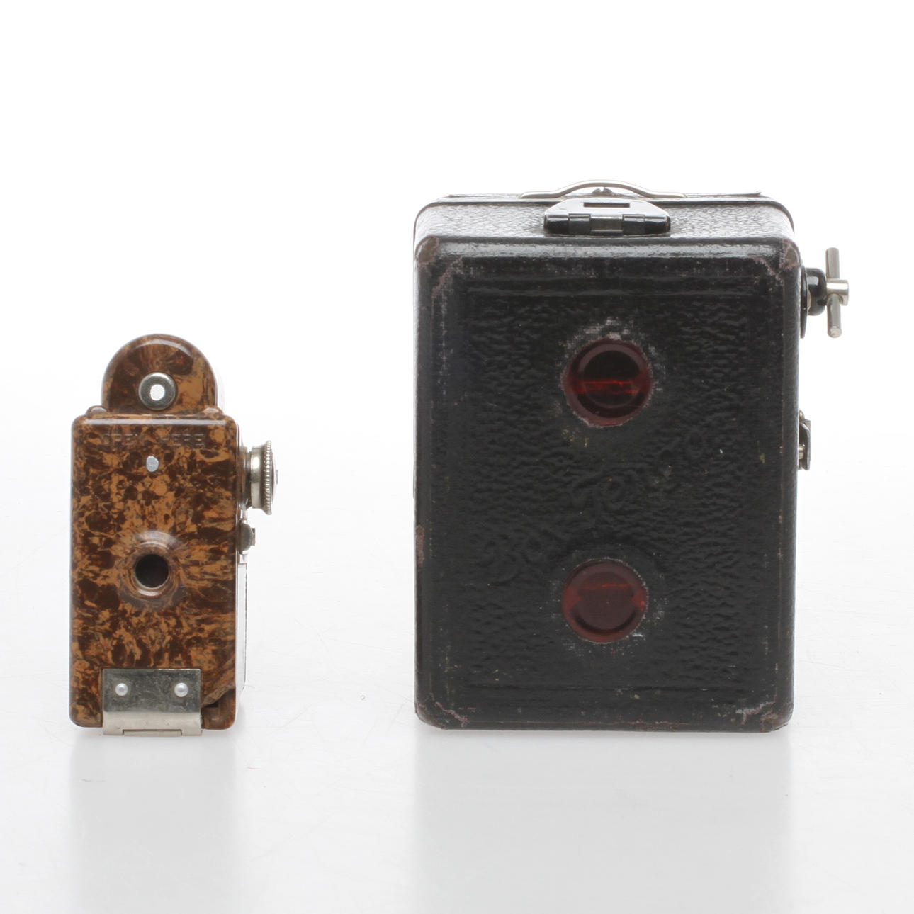 KAMEROR, 2 st, Coronet Midget samt Zeiss Ikon Box-Tengor.