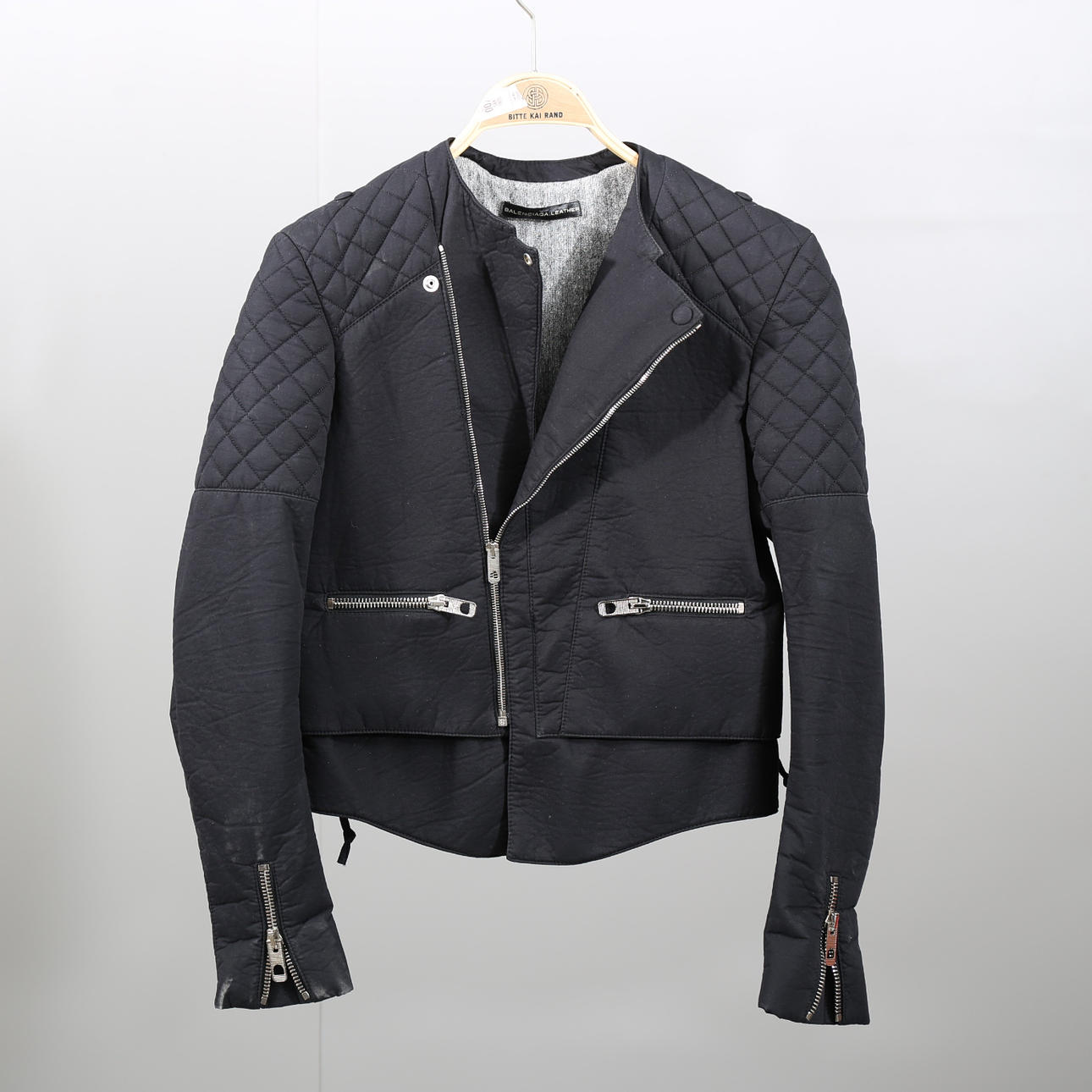 BALENCIAGA. Jacka, Italien.