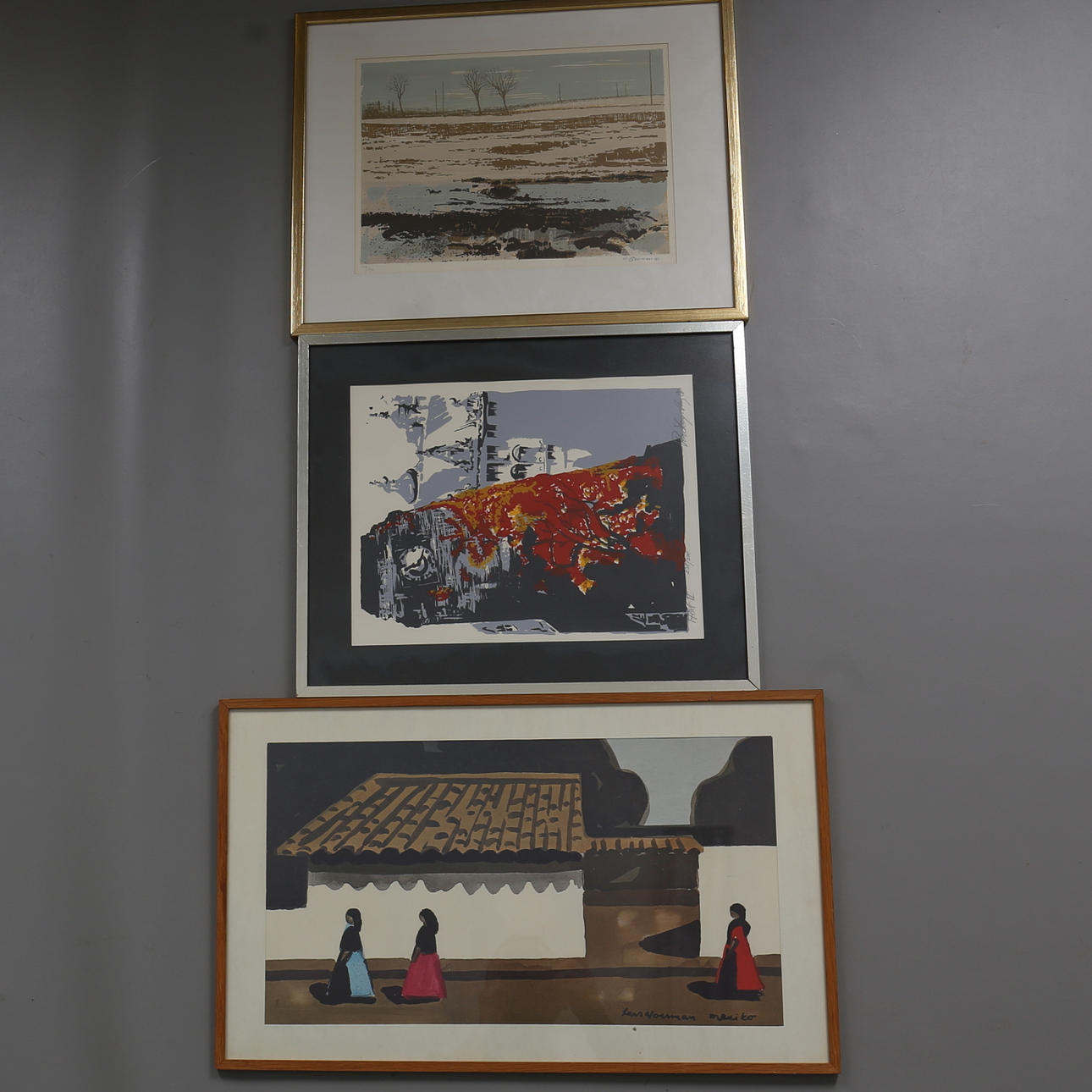 PARTI TAVLOR. 3 delar. Bl.a Färglitografi. Per Skogsberg.