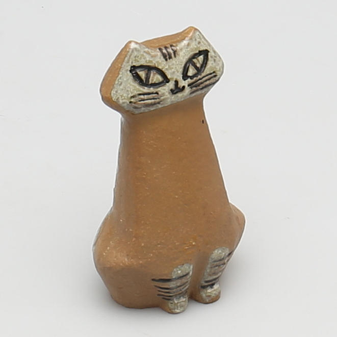 FIGURIN. Sittande katt. Stengods. Lisa Larson. Gustavsberg.